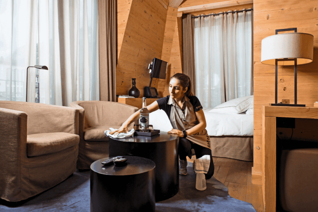 Massgeschneidertes Housekeeping: Optimieren Sie Ihre Zeit und Ressourcen 1 Housekeeping mass ritzy